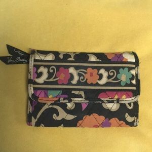 Sale!! Vera Bradley Euro Wallet